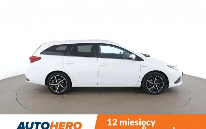 Toyota Auris cena 70600 przebieg: 105397, rok produkcji 2017 z Biała małe 326